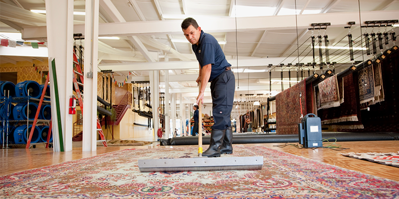 Restaurant-Carpet-Service1